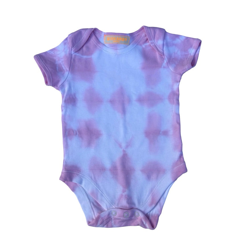 organic cotton tie-dye baby bodysuit