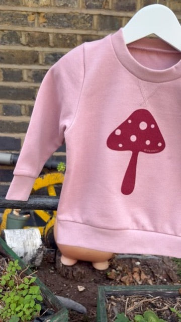 mushroom sweatshirt pink