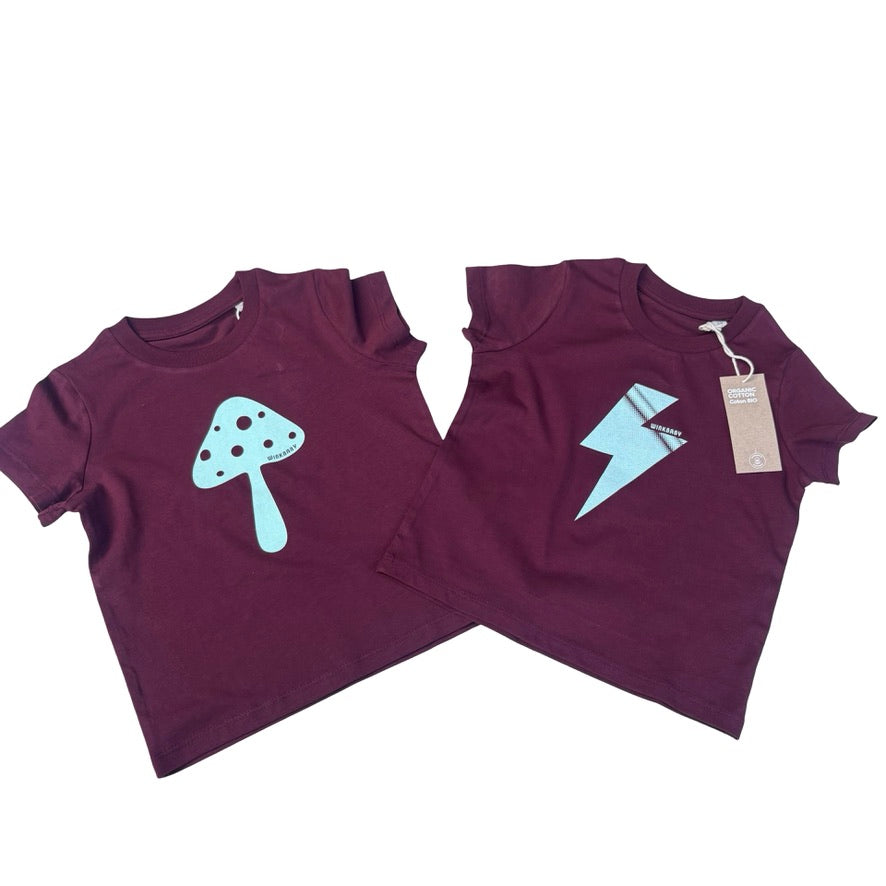lightening bolt t shirt burgundy