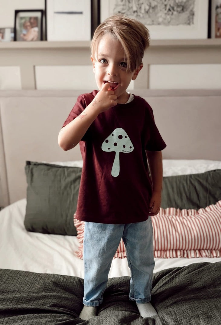 mushroom t shirt burgundy
